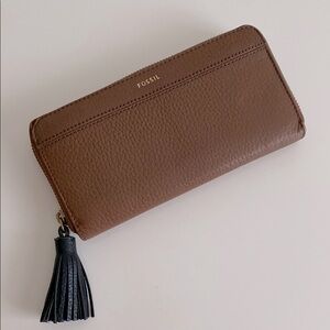 Fossil Brown Leather Women's Zip Wallet with Tassel